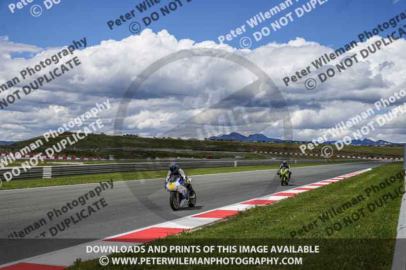 cadwell no limits trackday;cadwell park;cadwell park photographs;cadwell trackday photographs;enduro digital images;event digital images;eventdigitalimages;navarra;no limits trackdays;peter wileman photography;racing digital images;trackday digital images;trackday photos